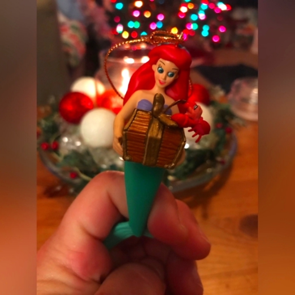 Disney Christmas Magic collectable ornament(Little Mermaid)